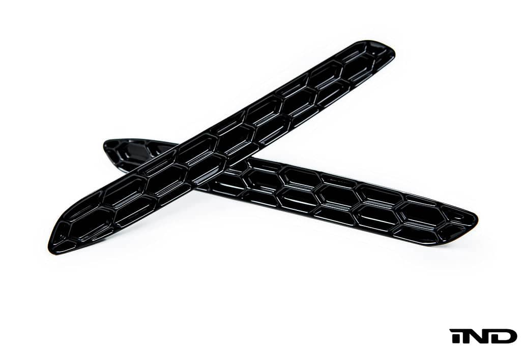 Acexxon F87 M2 Rear Reflector Insert Set - Honeycomb