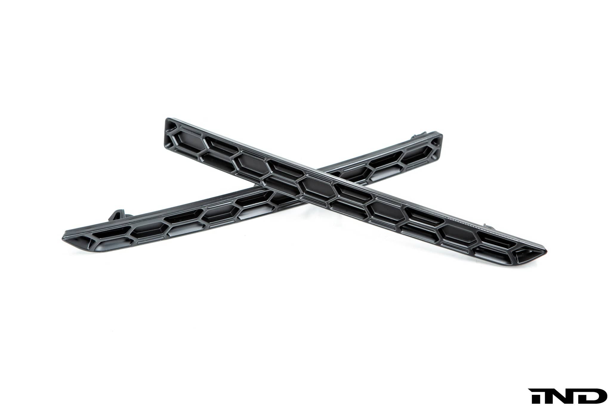 Acexxon F8X M3 / M4 Rear Reflector Insert Set - Honeycomb