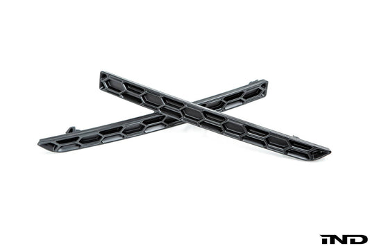Acexxon F8X M3 / M4 Rear Reflector Insert Set - Honeycomb