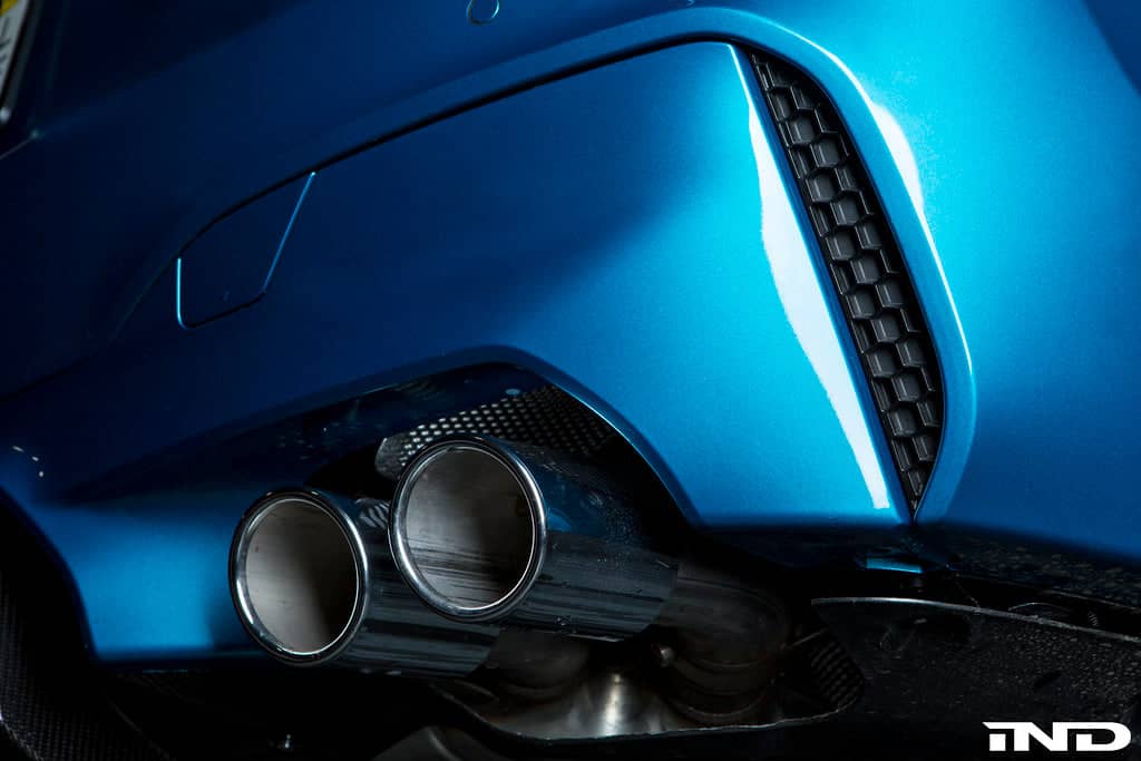 Acexxon F90 M5 Rear Reflector Insert Set - Honeycomb