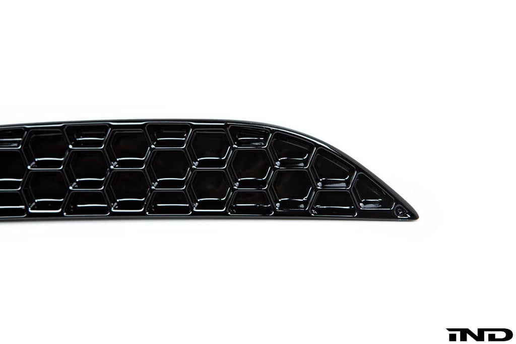 Acexxon F90 M5 Rear Reflector Insert Set - Honeycomb