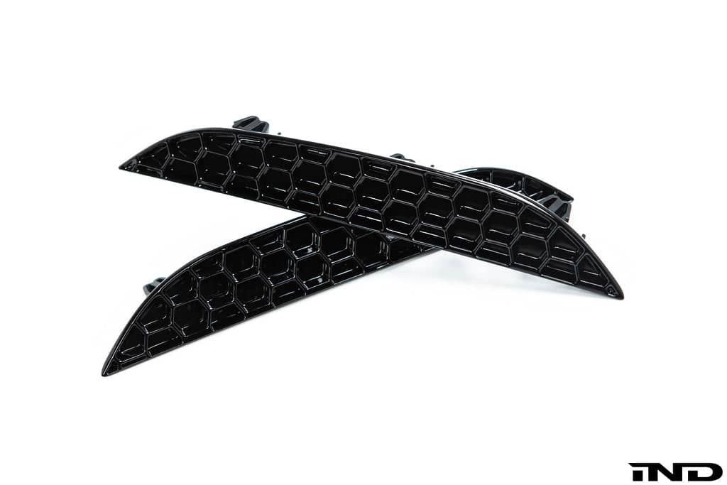 Acexxon F90 M5 Rear Reflector Insert Set - Honeycomb