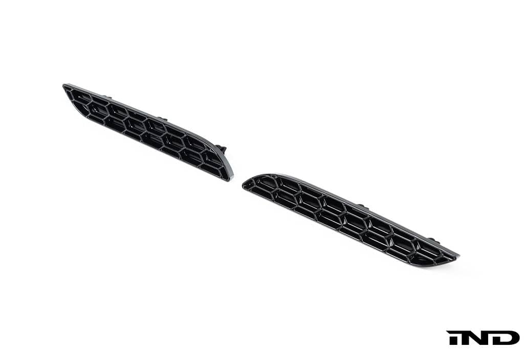 Acexxon G42 2-Series M-Sport Rear Reflector Insert Set - Honeycomb