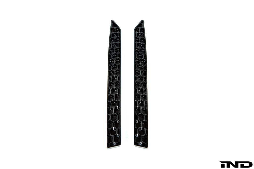 Acexxon G8X M3 / M4 Rear Reflector Insert Set - Honeycomb