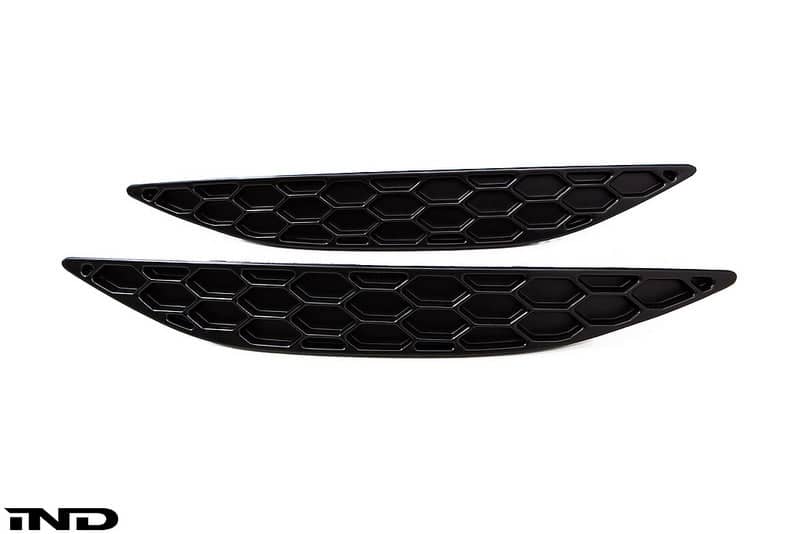 Acexxon MK7 Golf GTI Rear Reflector Insert Set - Honeycomb