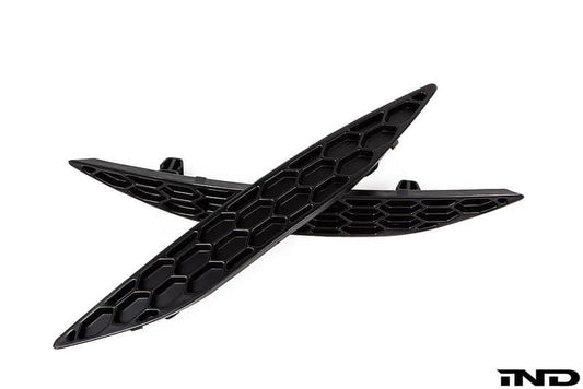 Acexxon MK7 Golf GTI Rear Reflector Insert Set - Honeycomb