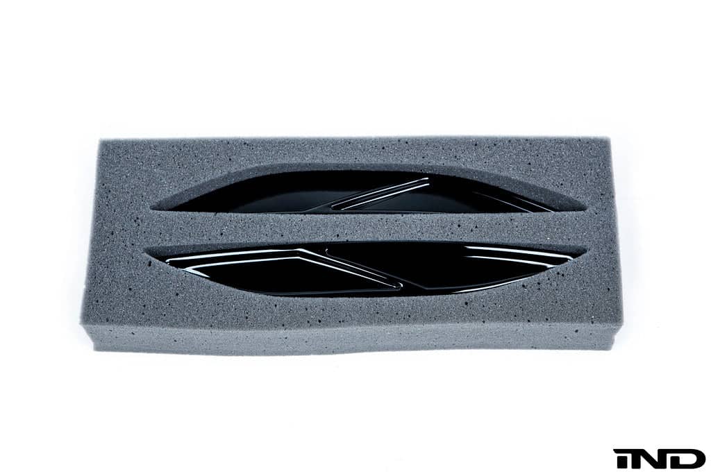 Acexxon MK7 Golf R Rear Reflector Insert Set - Diagonal Slat