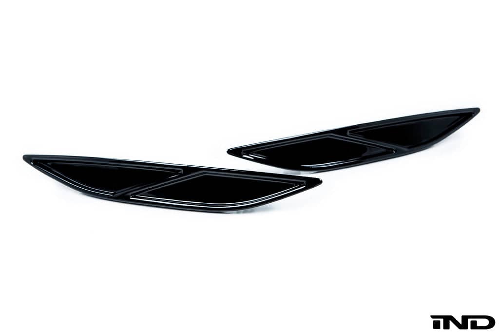 Acexxon MK7 Golf R Rear Reflector Insert Set - Diagonal Slat