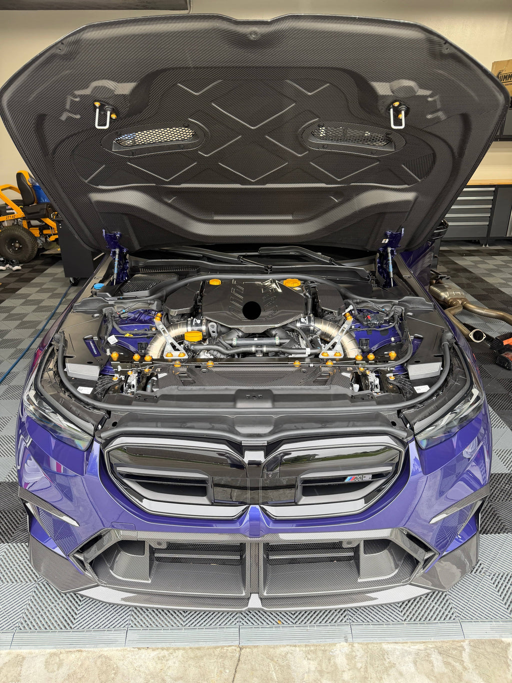 G90/G99 M5 OEM Style Dry Carbon Fiber Cooling Shroud