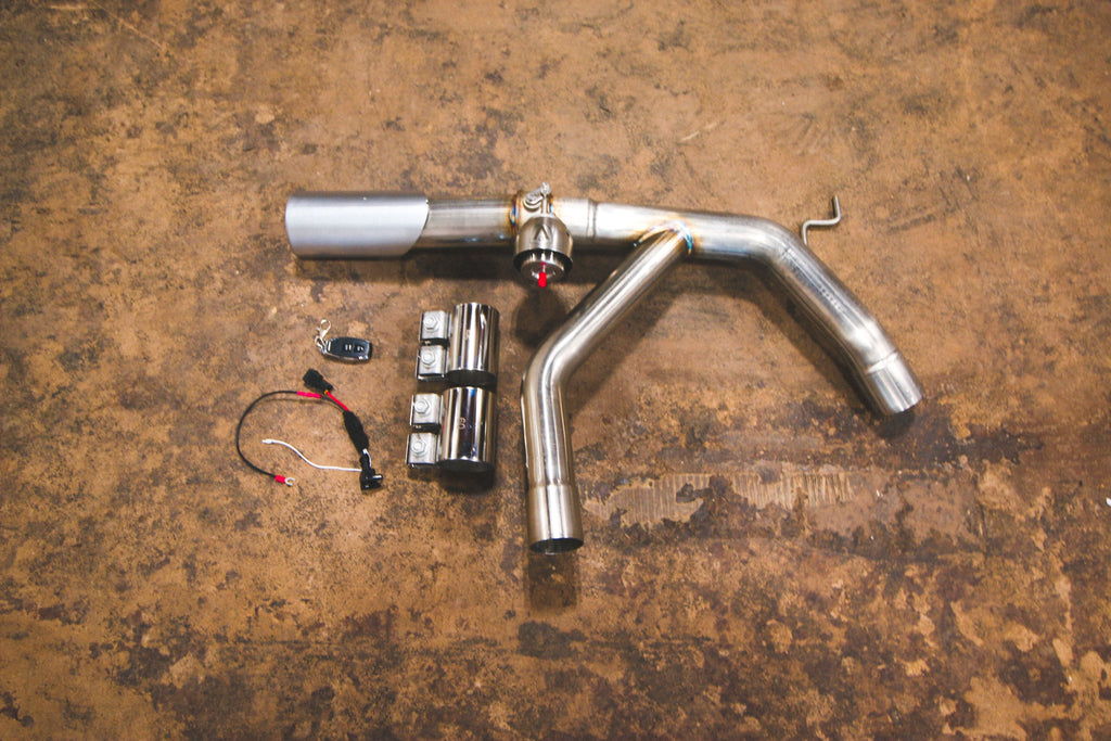 BMW E9x 335i Axleback