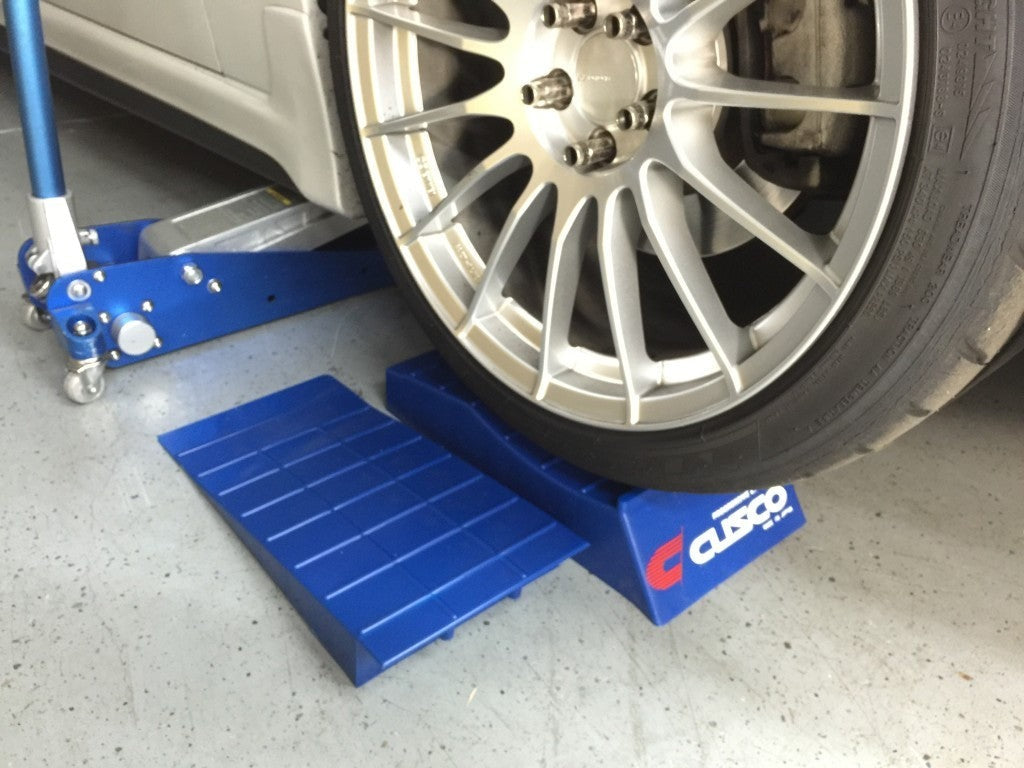 Cusco Jack Assist Ramp Set - Universal