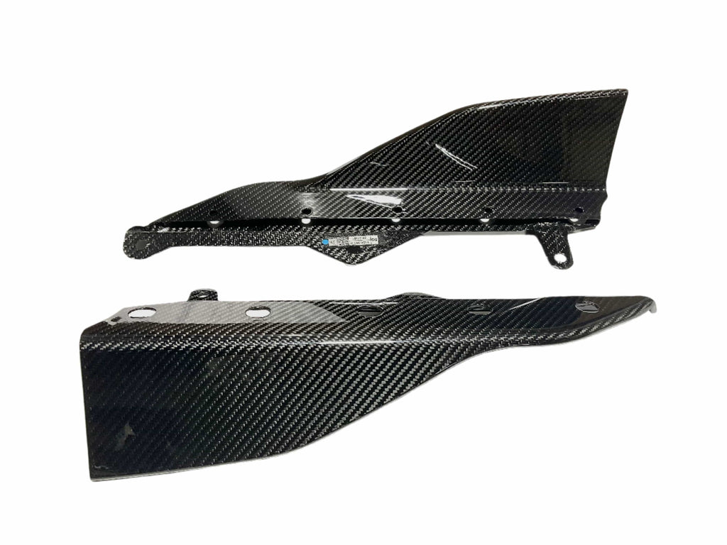 Kies BMW G42 M240i Dry Carbon Fiber Modern Performance Side Skirts