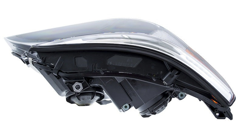 BMW E60/E61 5-Series Halogen Headlight OEM 63127166115 or 63127166116