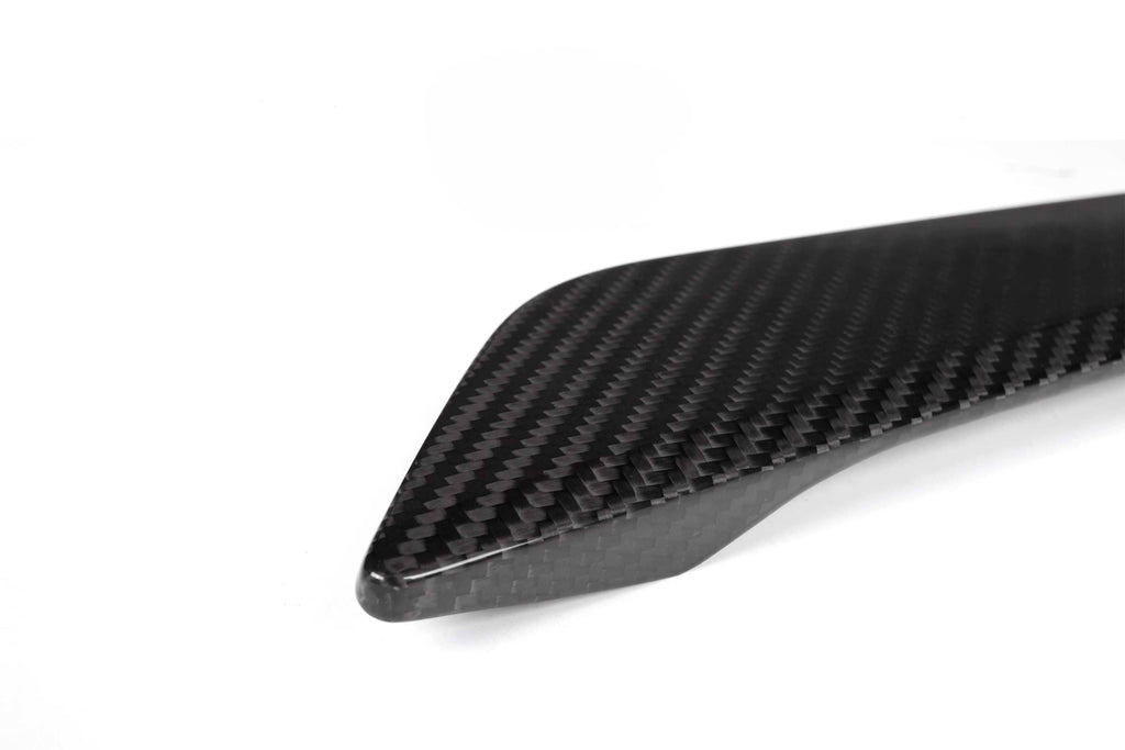G30 OEM Dry Carbon Side Fender Trim
