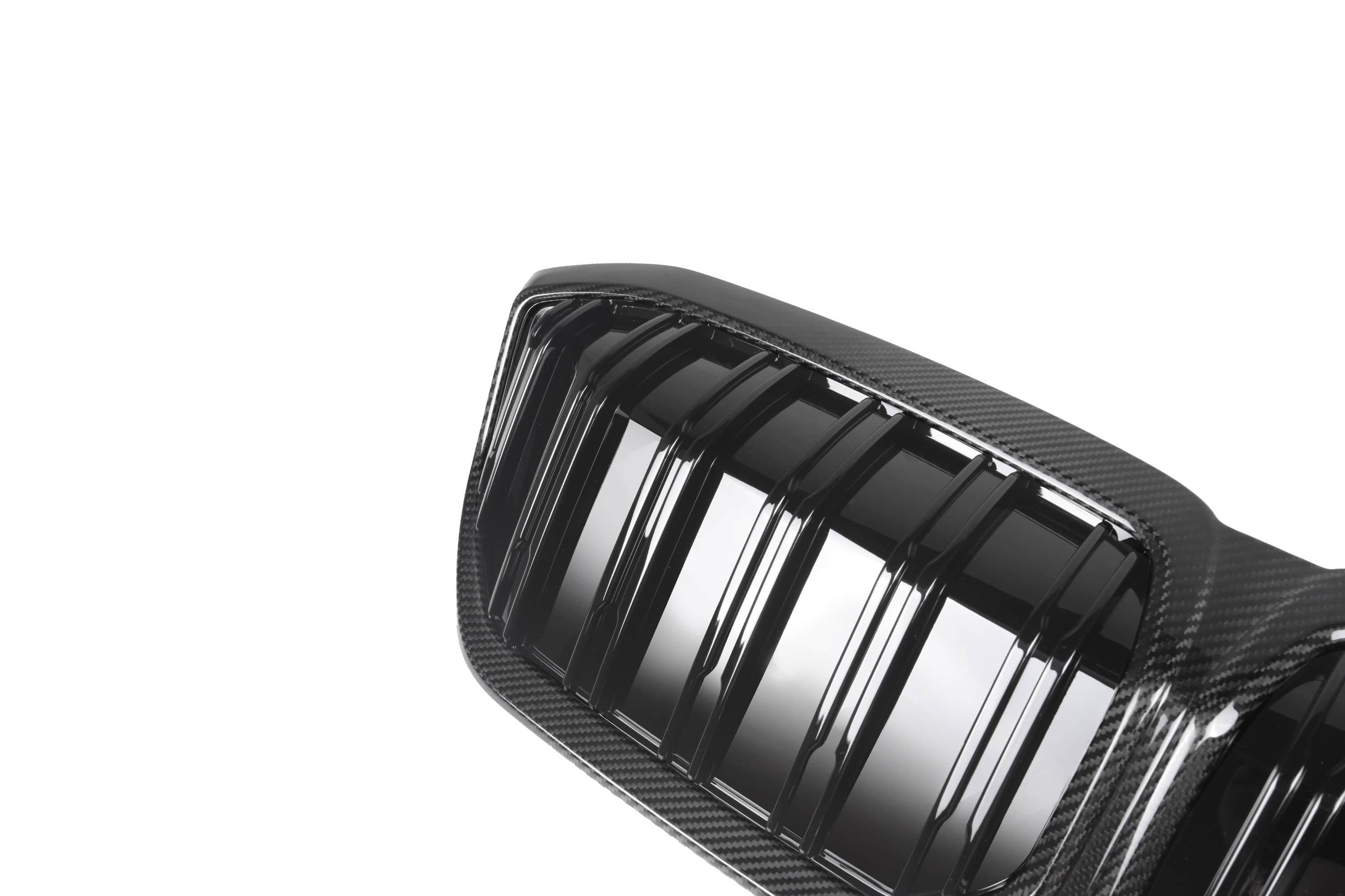 i3 G28 BEV Double Slat Dry Carbon Fiber Grill