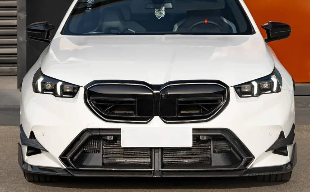 G90/G99 M5 SQ-B Style Dry Carbon Fiber Front Lip