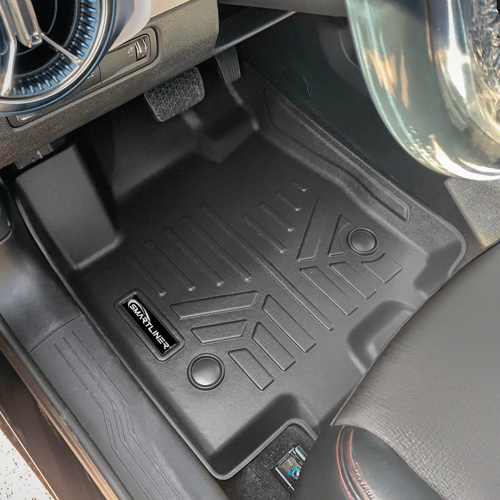 SMARTLINER Floor Liners for 2024-2026 Chevrolet Equinox EV