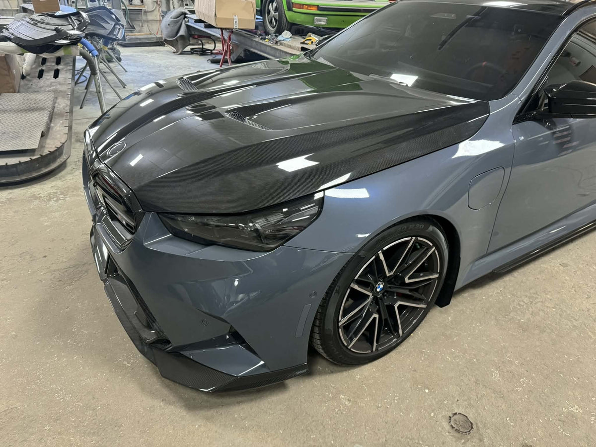 G90/G99 M5 SQ Style Dry Carbon Fiber Vented Hood