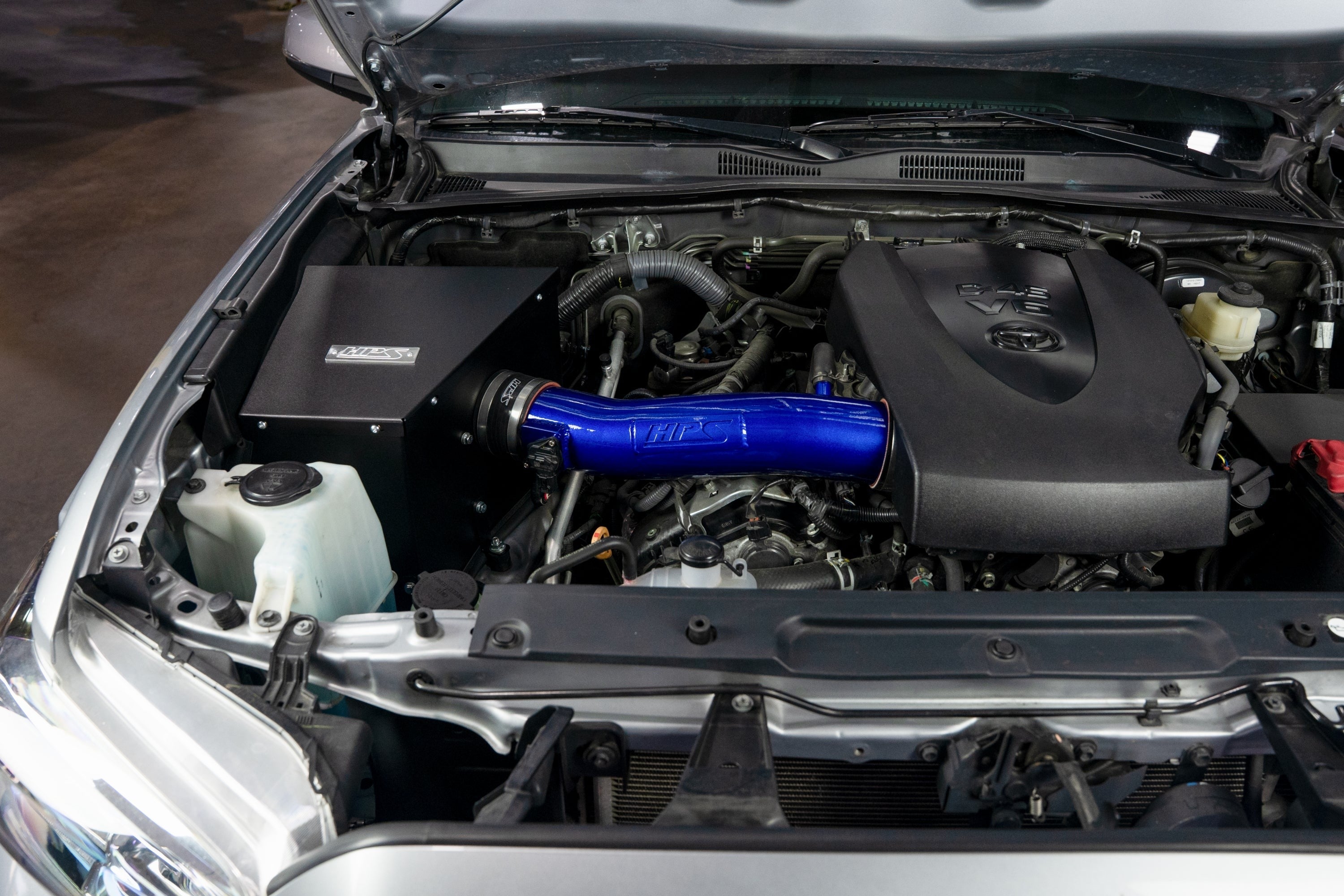 HPS Performance Air Intake Kit 2016-2023 Toyota Tacoma 3.5L V6, Includes Heat Shield, 827-792