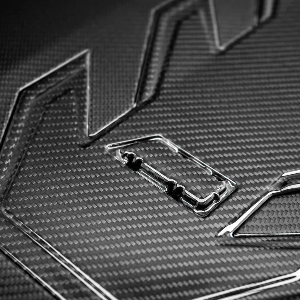 G90/G99 M5 OEM Style Dry Carbon Fiber Engine Cover