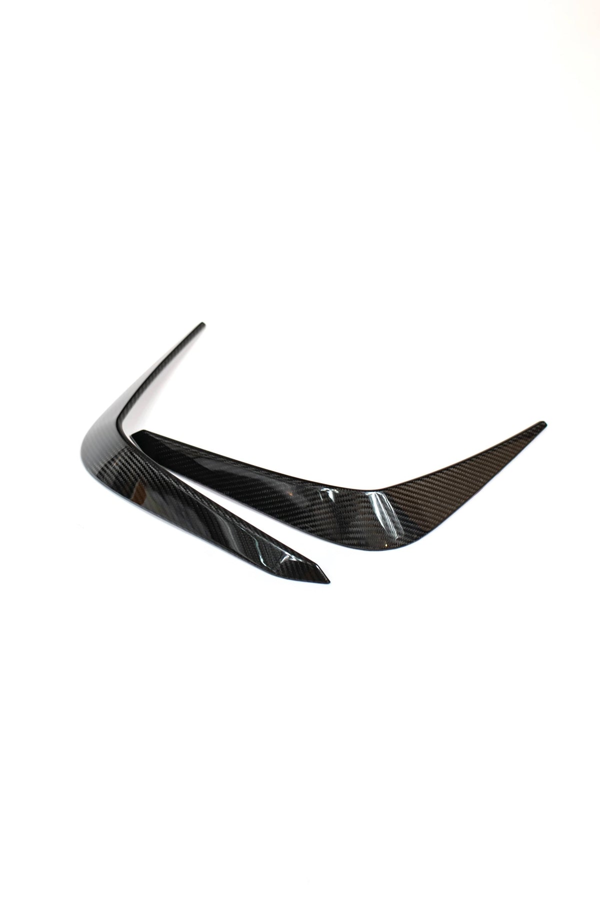 G8X Dry Carbon Fiber Front Bumper Trim