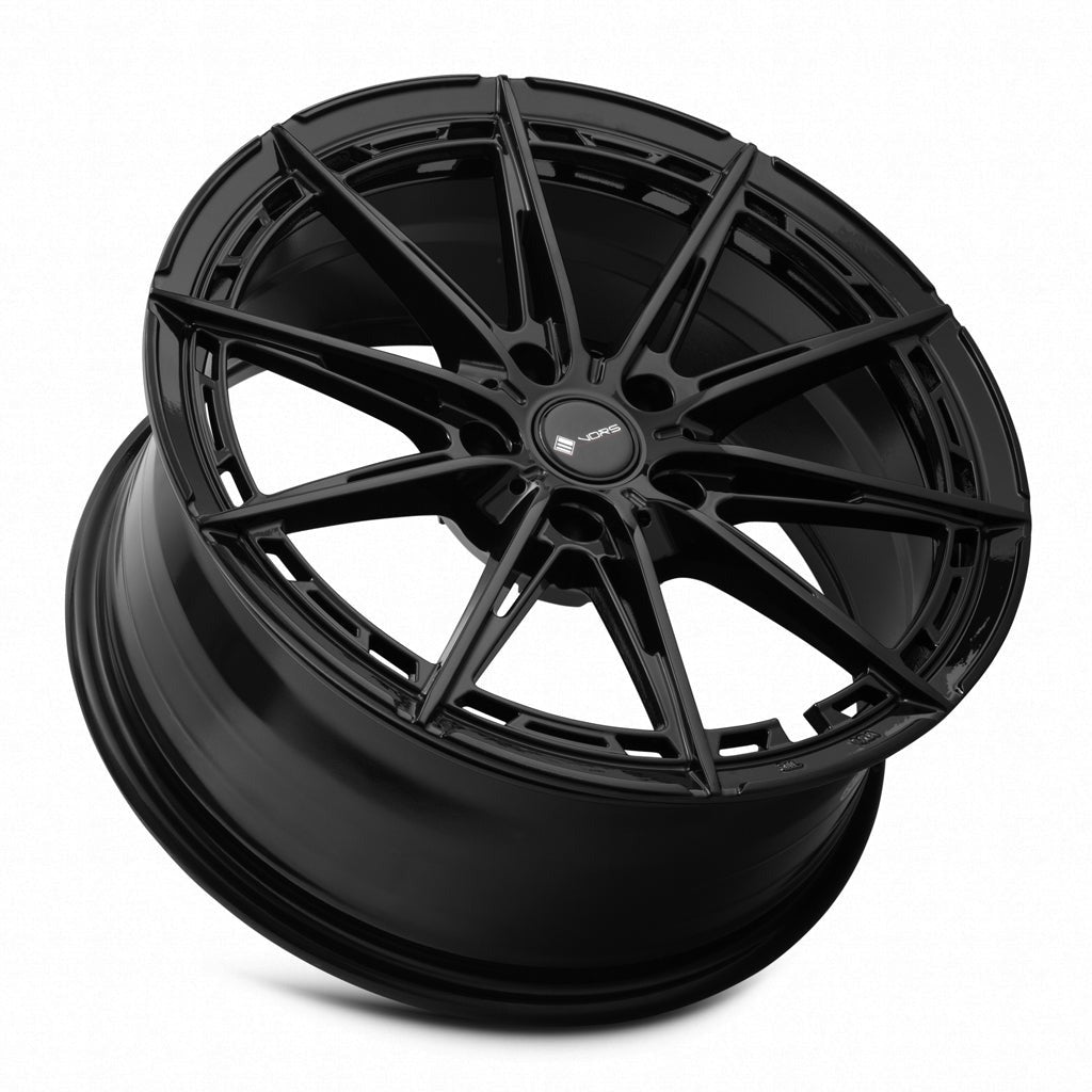VORS LT84 18" 5x120 Gloss Black