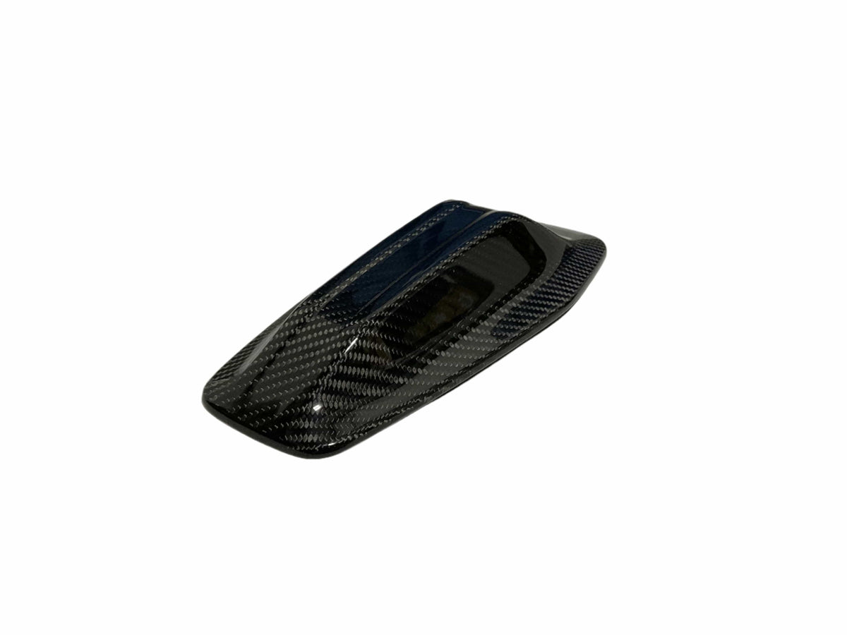 Kies Carbon BMW 5 Series G60/G90 Dry Carbon Fiber Antenna Cover