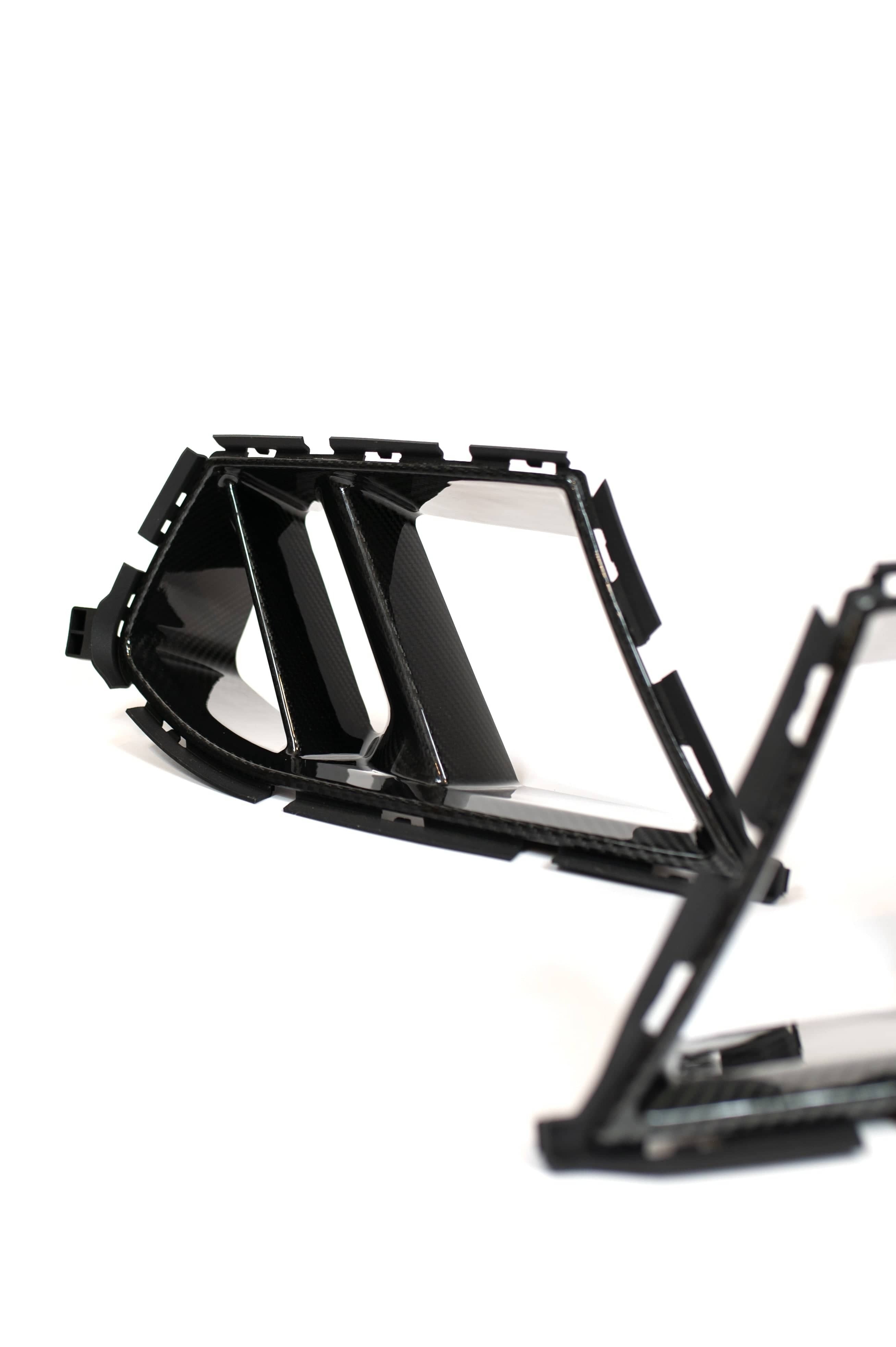 G8X Dry Carbon Fiber Dual Air Ducts