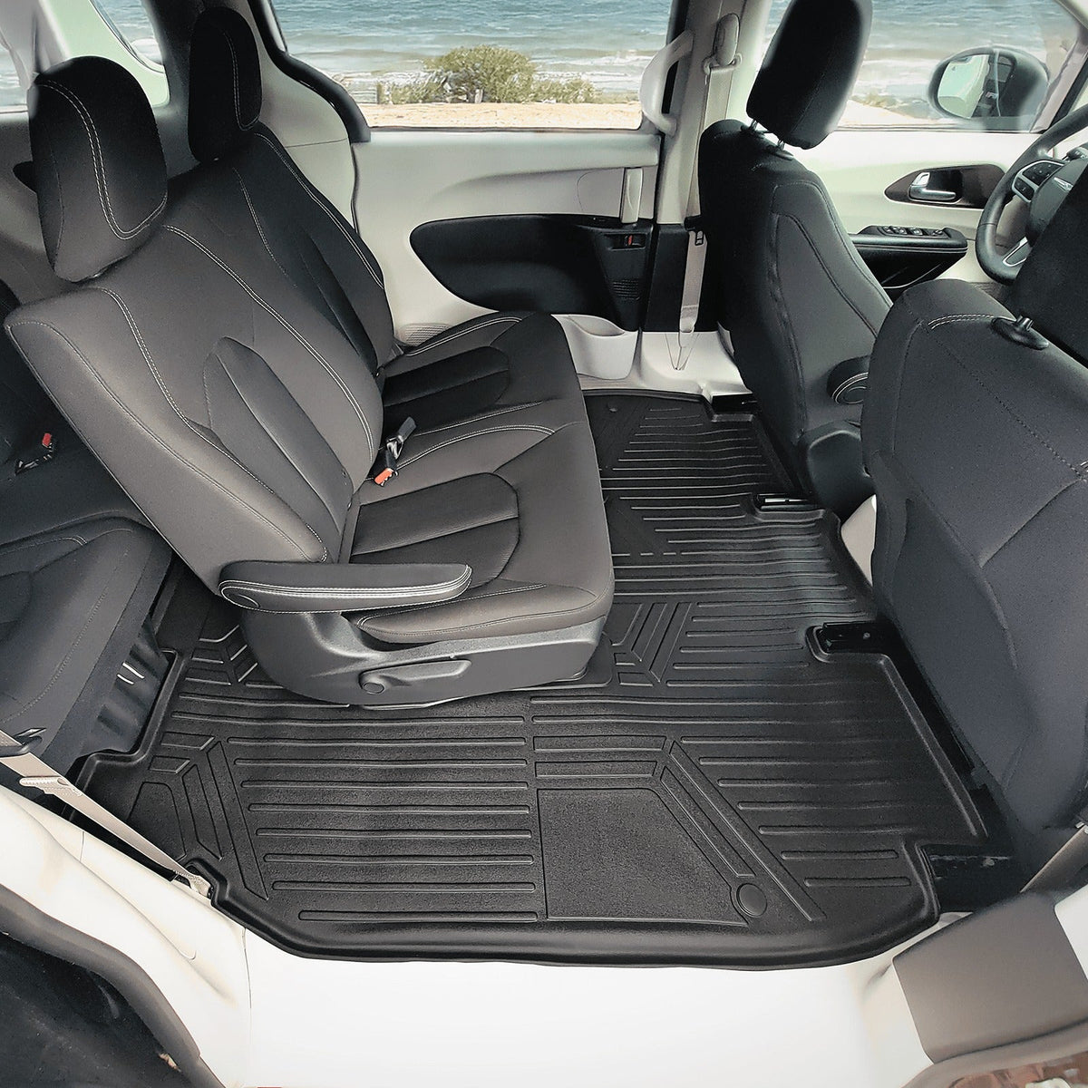 SMARTLINER Floor Liners for 2017-2020 Chrysler Pacifica (2nd Row Bench)s (7 Passenger Model)