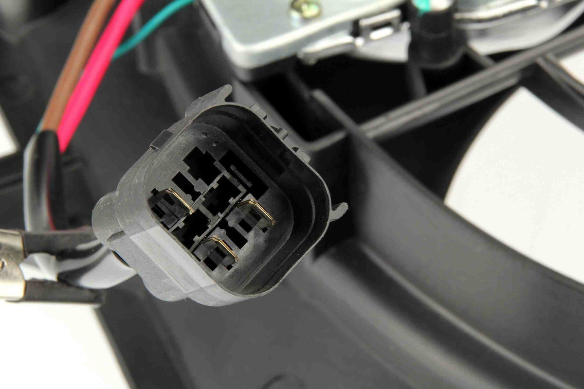 BMW E46 3-Series Auxiliary Engine Cooling Fan By Uro (Puller Fan) 17117561757