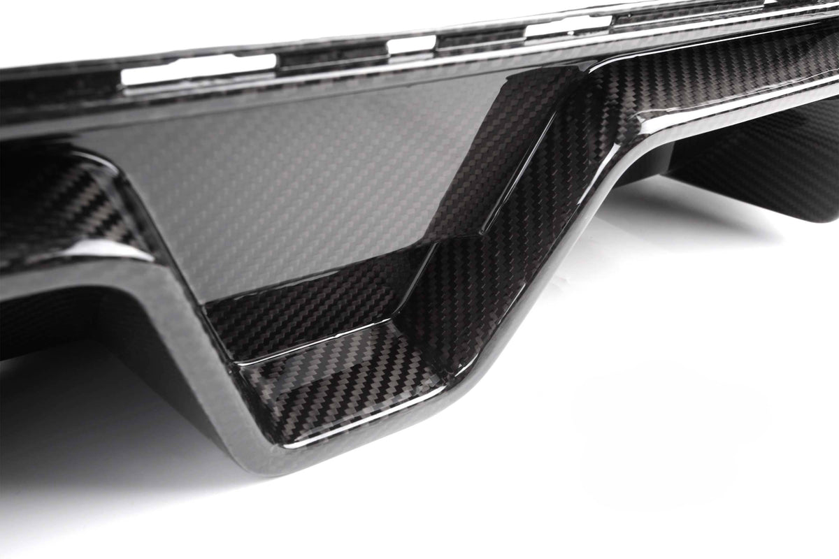 G30 CS Style Dry Carbon/ABS Diffuser