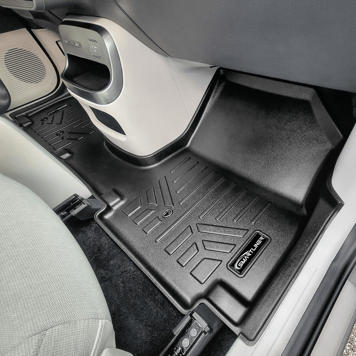 SMARTLINER Custom Fit All Weather Protection 1st Row Liners Compatible With 2026 Hyundai Ioniq 9
