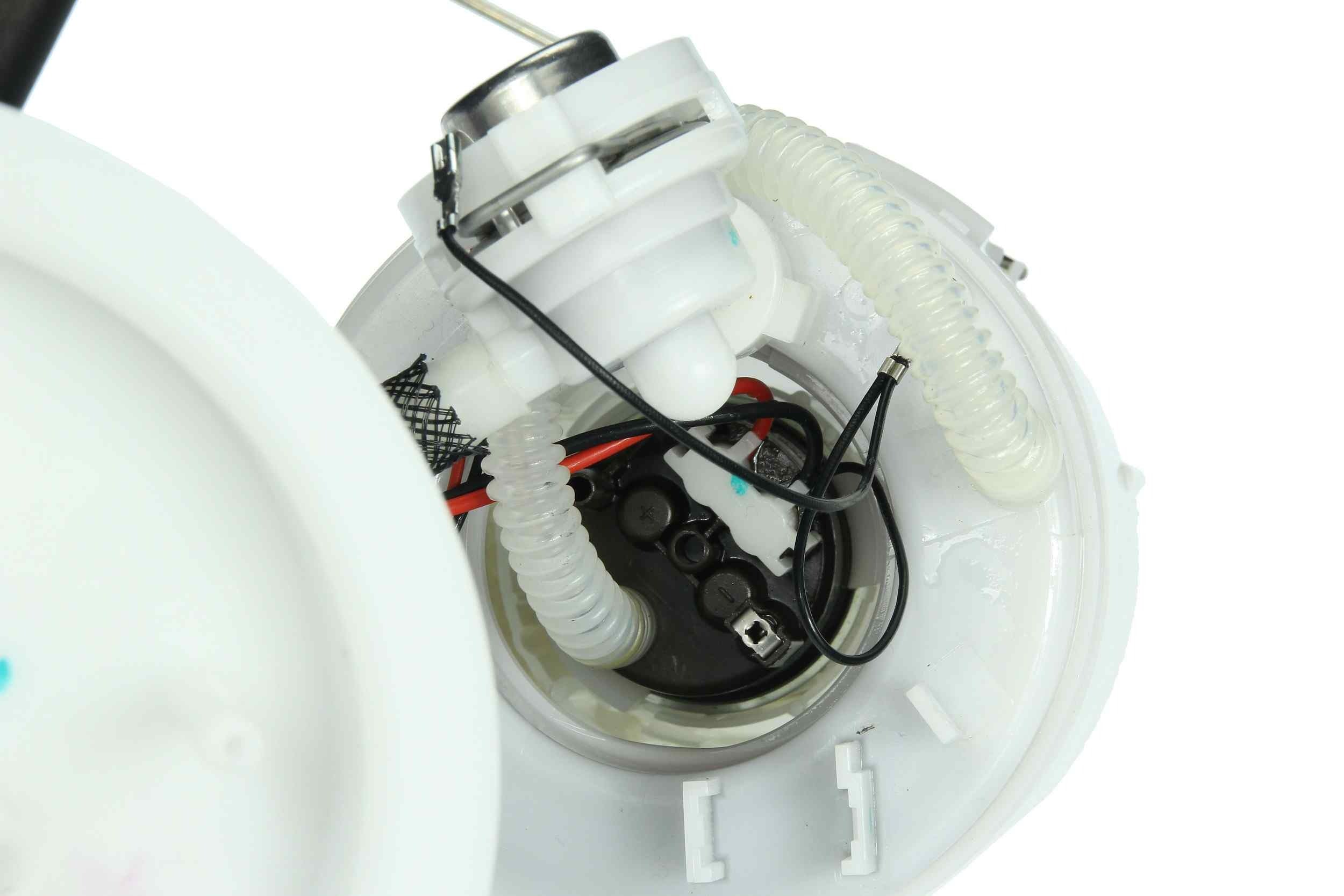 BMW F25 X3 Fuel Pump Assembly By Uro 16117314804 (Early Production)