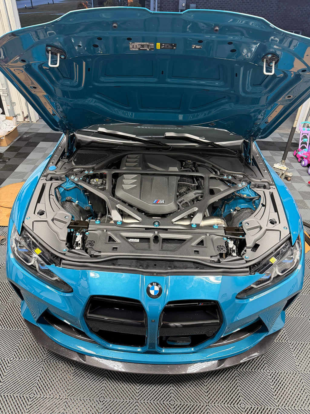 G8X CSL Style Carbon Strut Brace