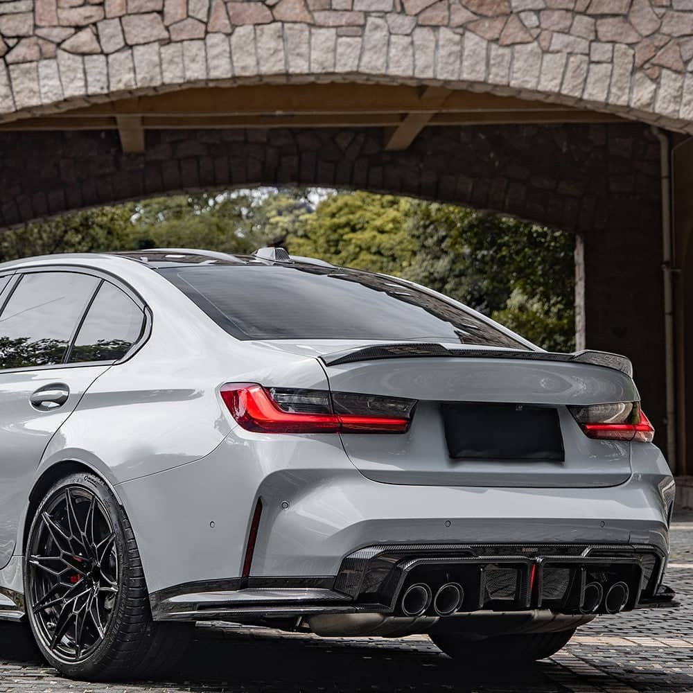 G8X SQ-A Style Carbon Fiber Rear Splitters