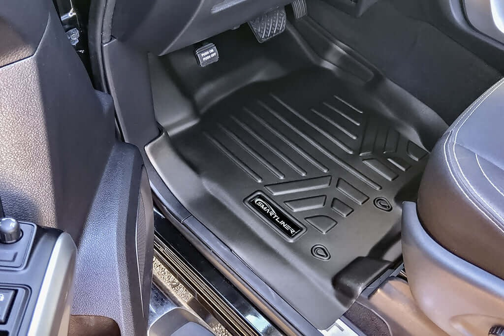SMARTLINER Floor Liners for 2017-2025 Nissan Titan Crew Cab (Bucket Seats)
