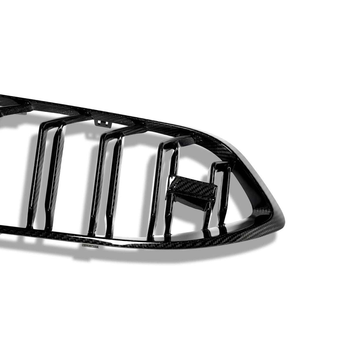 Revozport Carbon Fiber Front Grill - BMW / F91 / F92 / F93 / M8