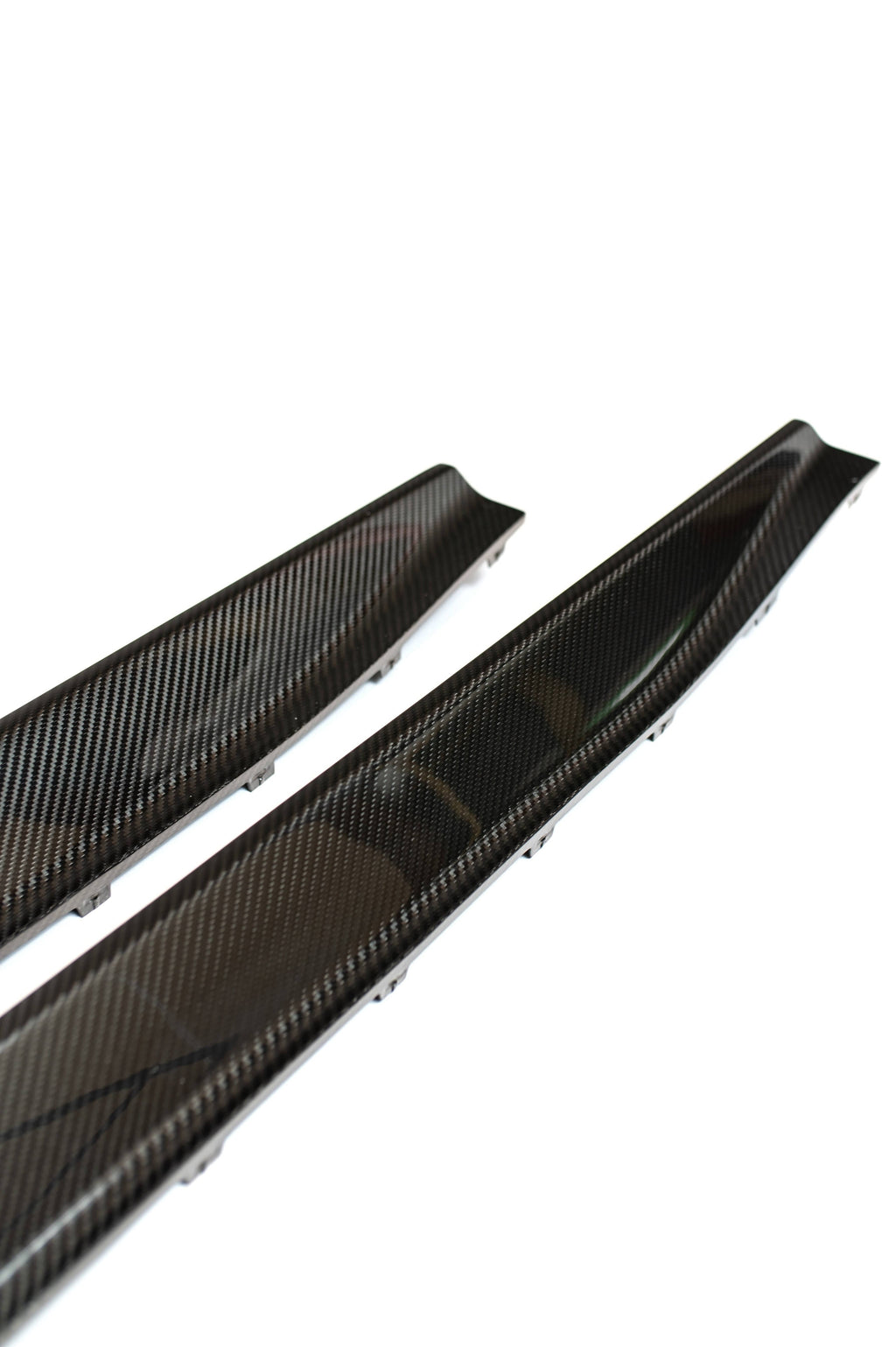 G8X Dry Carbon Fiber V2 Side Skirts