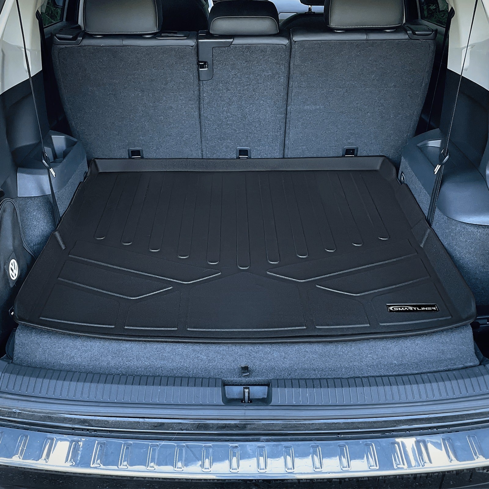 SMARTLINER Floor Liners for 2018-2024 Volkswagen Tiguan (7 Passenger)