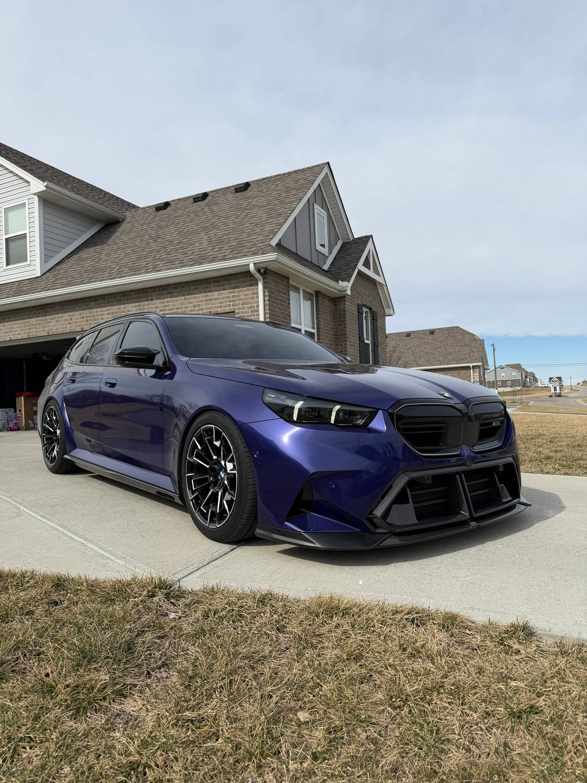 G90/G99 M5 SQ-A Style Dry Carbon Fiber Side Skirt