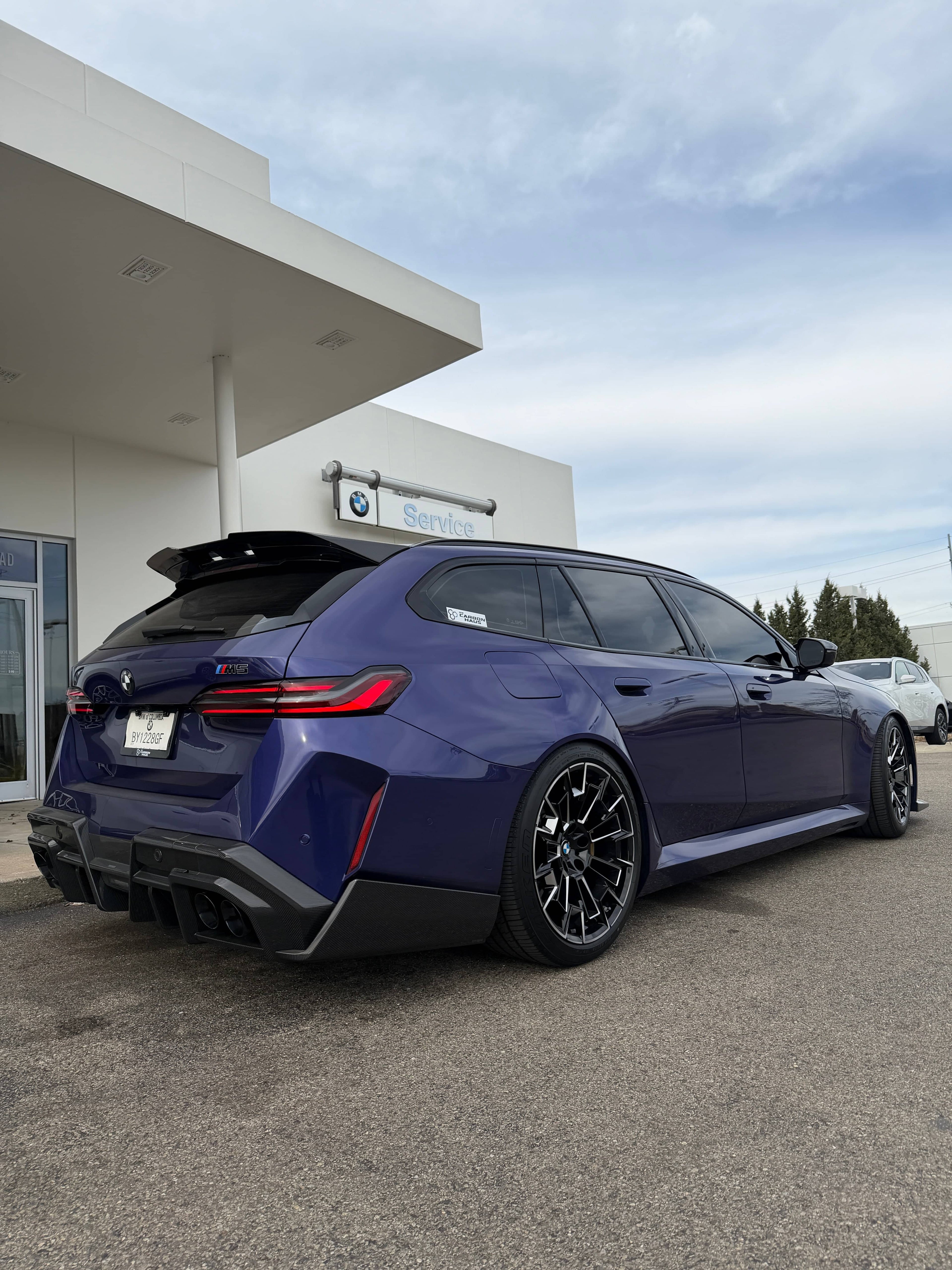 G99 M5 SQ Style Dry Carbon Fiber Roof Spoiler