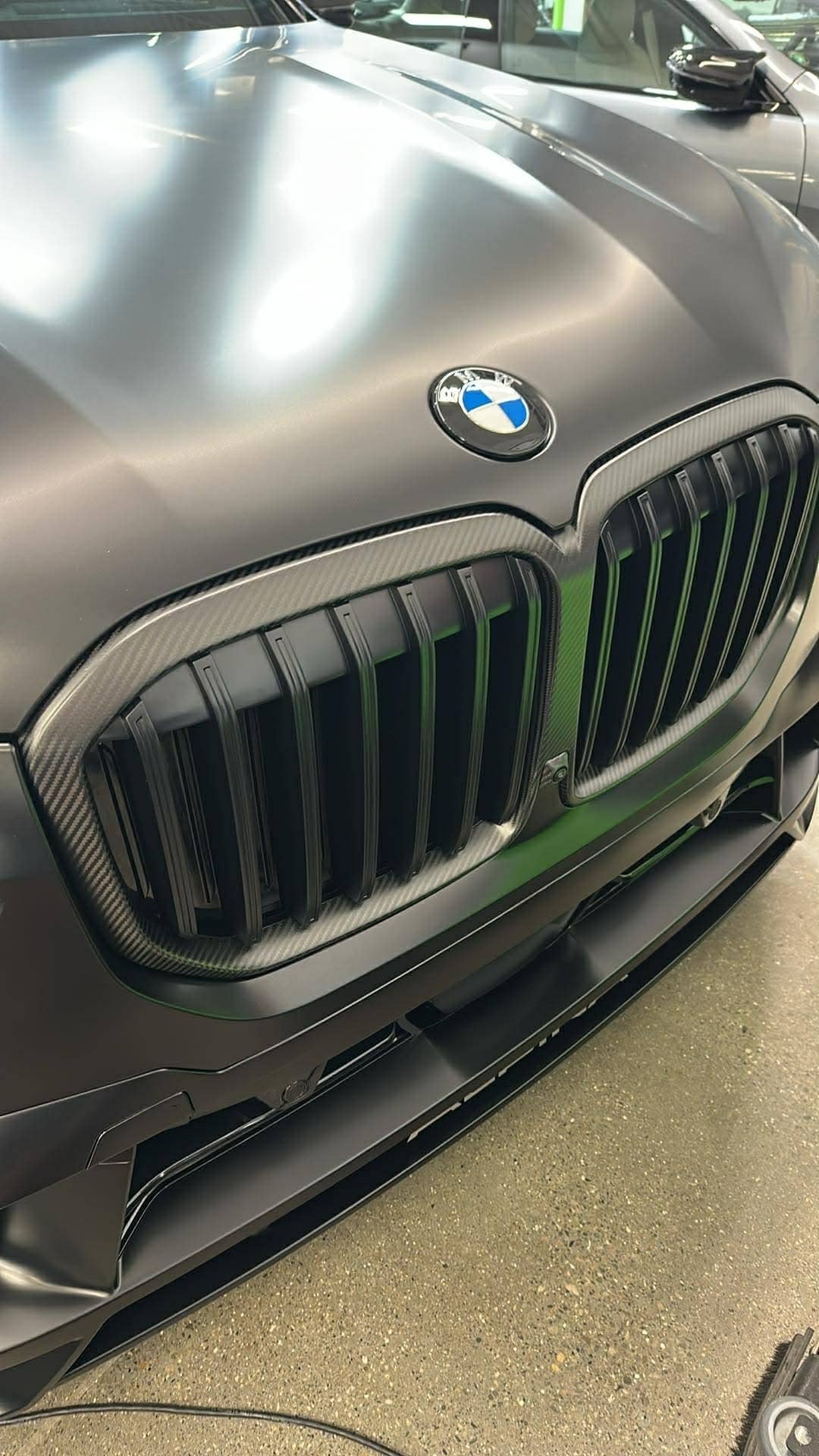 X7 G07 LCI Single Slat Dry Carbon Fiber Grill