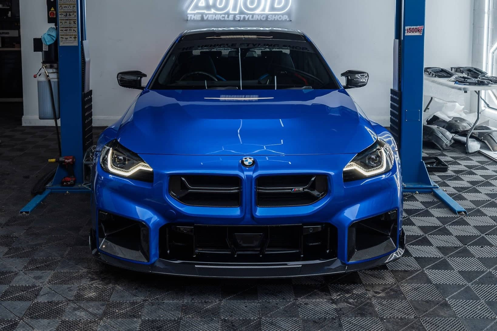 TREVORA G87 M2 Pre-Preg Carbon Fiber CSL Front Grilles