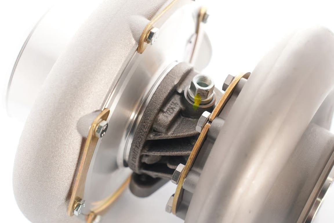 Precision Turbo & Engine NEXT GEN PT6870 BB HP CC W/ T4 INLET/V-BAND DISCHARGE .68 A/R