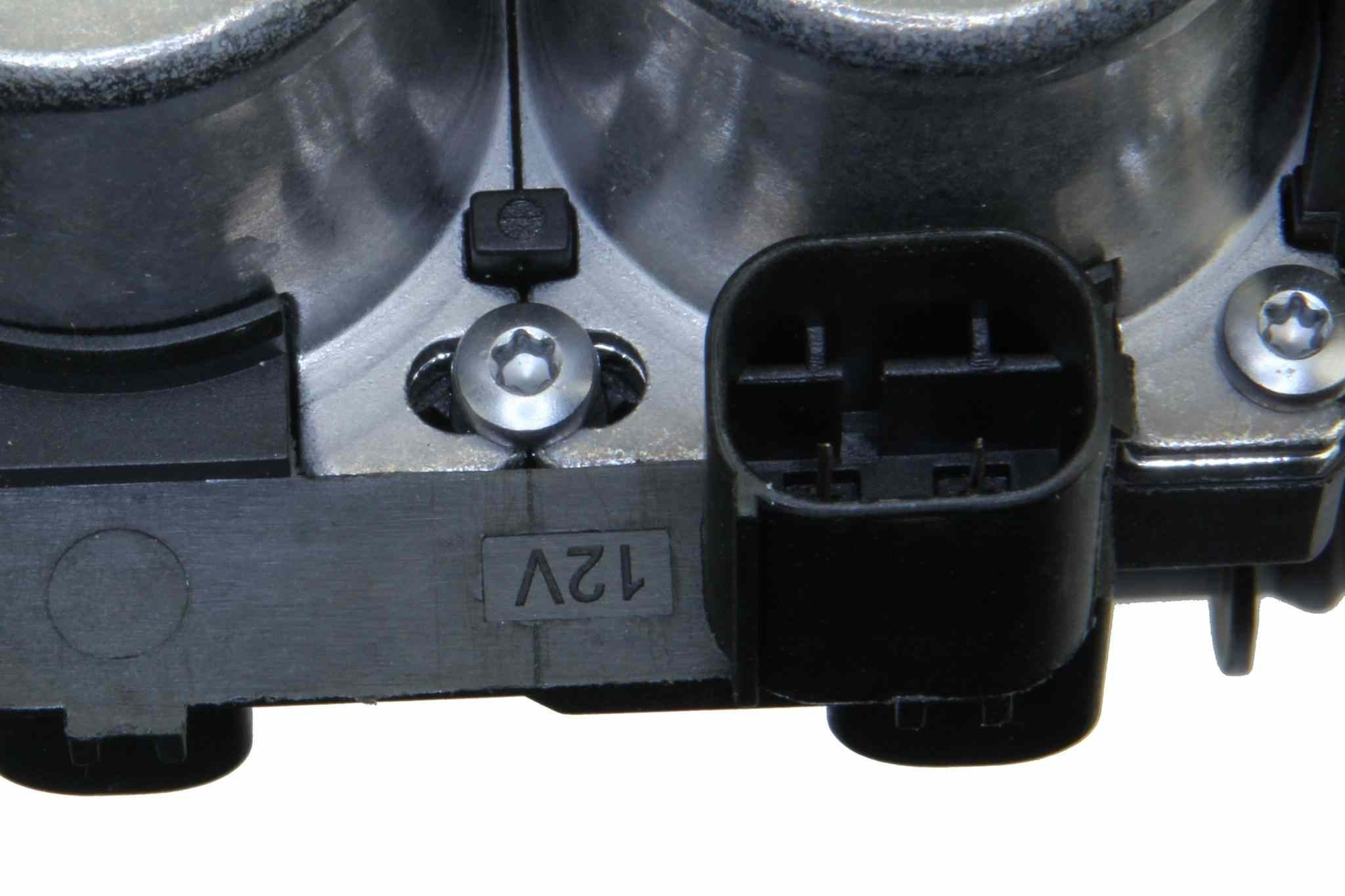BMW F15 X5 Heater Control Valve By Uro 64116910544