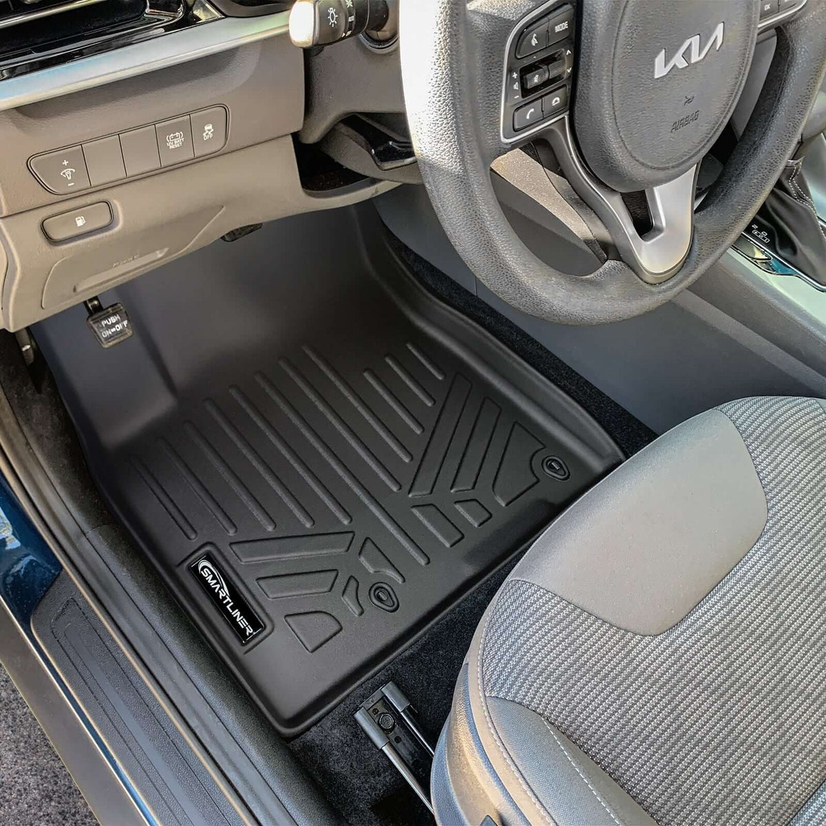 SMARTLINER Floor Liners for 2018-2025 Kia Niro (Plug-in Hybrid Models Only)