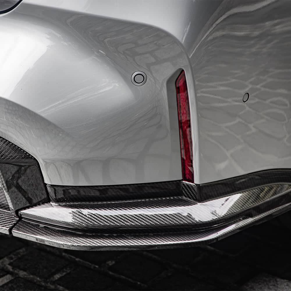 G8X SQ-A Style Carbon Fiber Rear Splitters