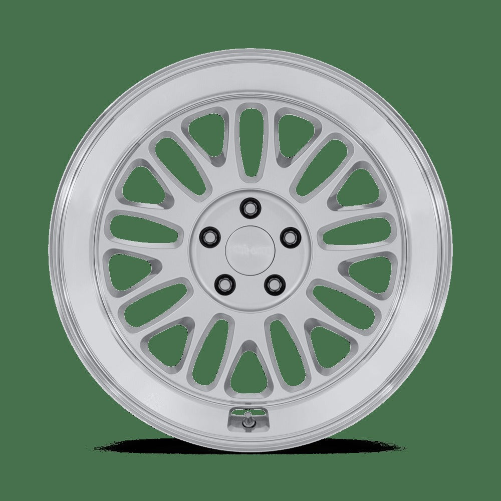 Rotiform SCP 18" 5x112 Gloss Silver w/ Diamond Cut Lip