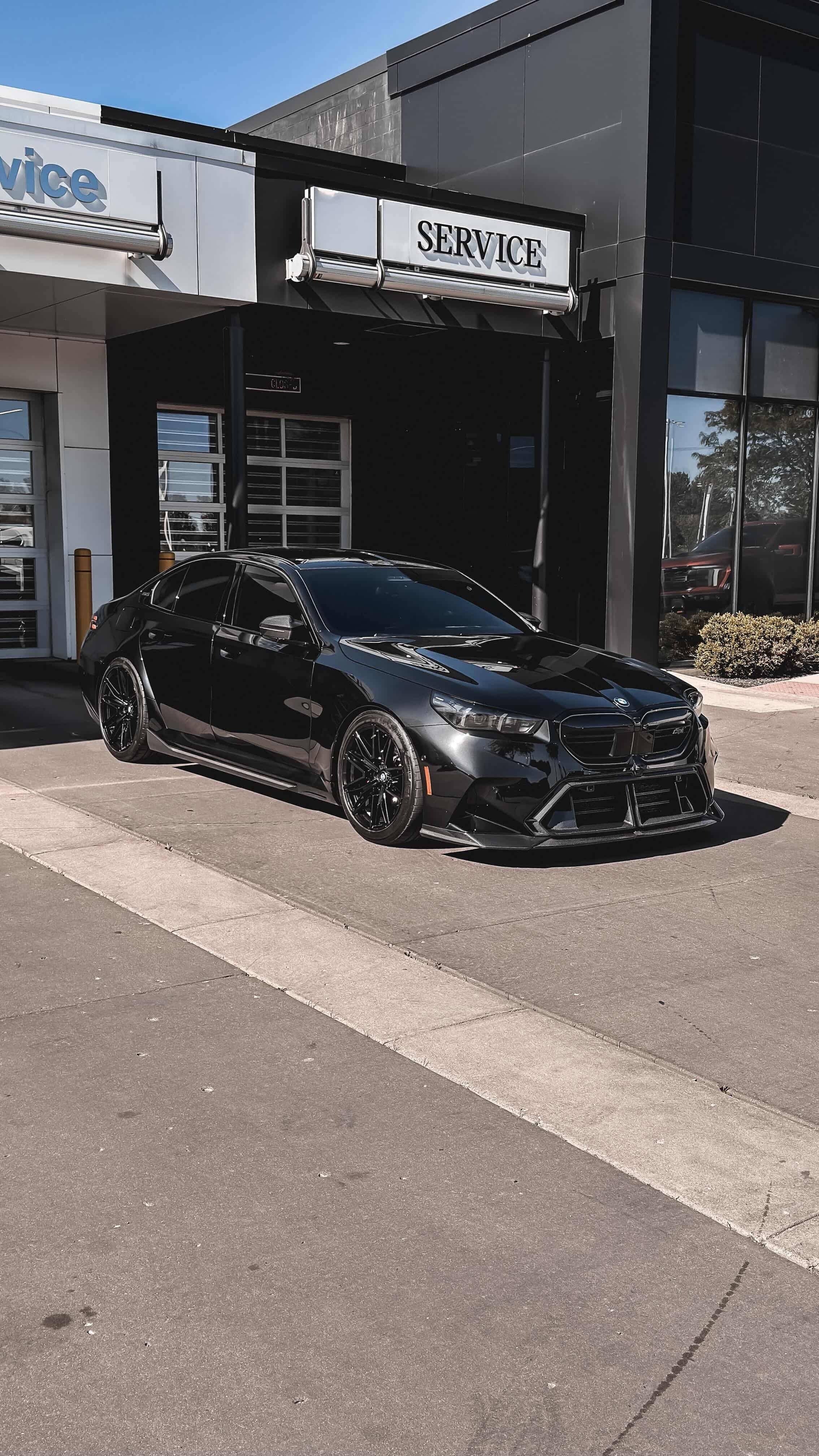 G90/G99 M5 SQ Style Carbon Fiber Front Bumper Center Trim