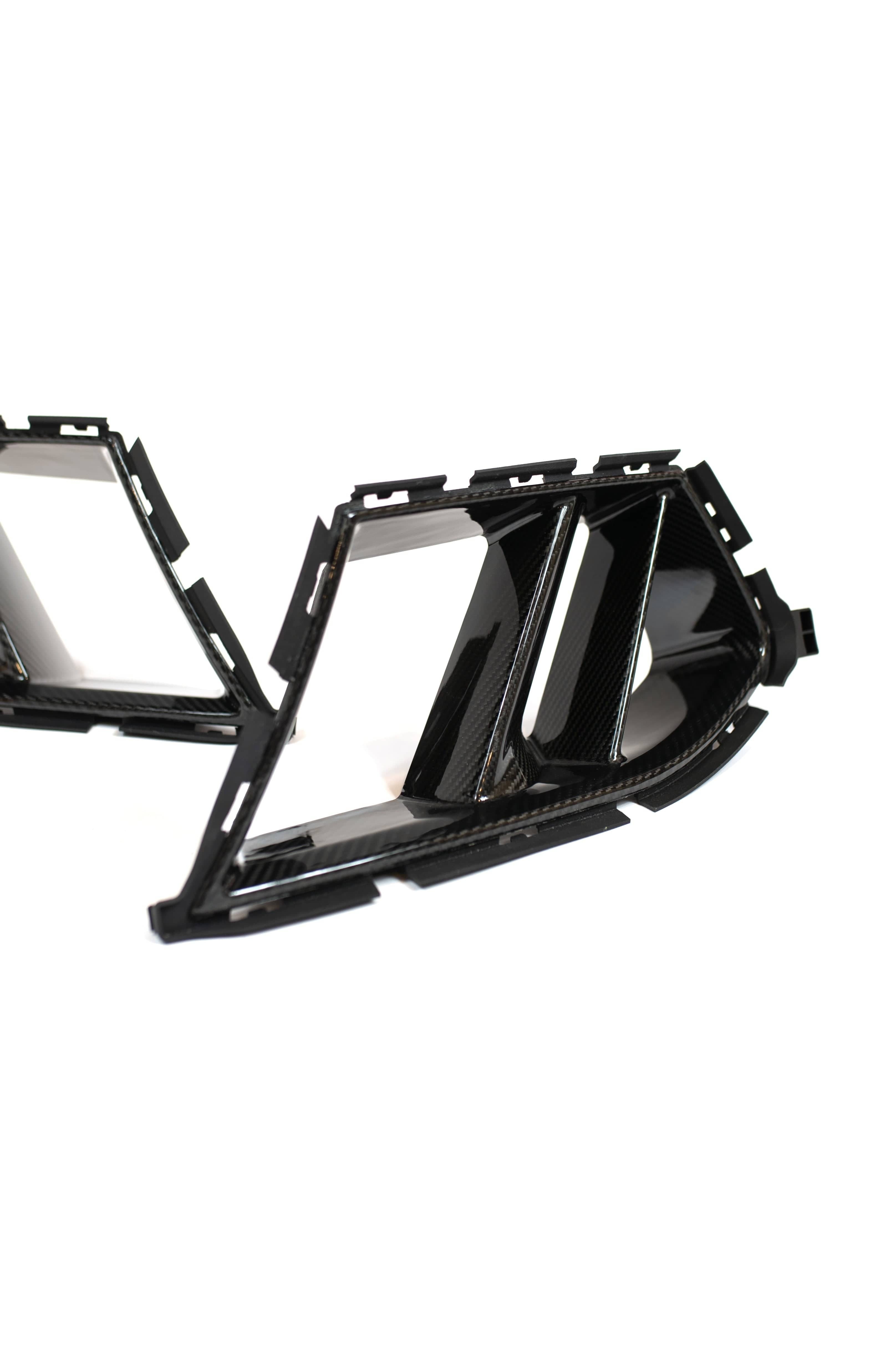G8X Dry Carbon Fiber Dual Air Ducts